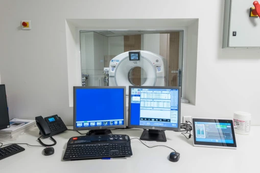 573506261fcb97d_0x340